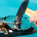 Externe Festplatte zerstören und sicher entsorgen